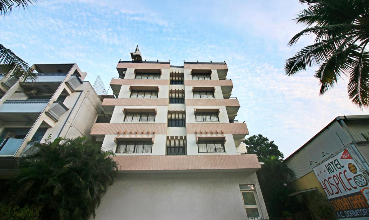 Hotel Hospice スーラト エクステリア 写真